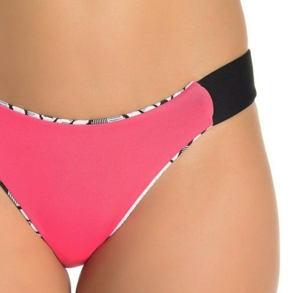 NEW Maaji Geometric Reversible Bikini Bottom - Picture 11 of 11